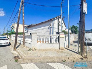 Chalet en venta en Santa Perpètua de Mogoda