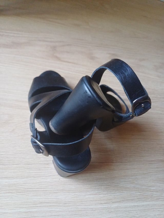 Sandalias negras tacón 38