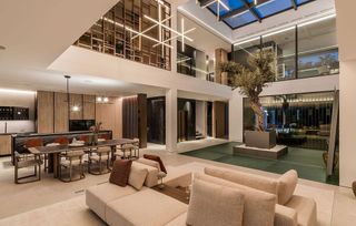 Chalet en alquiler en Lomas de Marbella Club - Puente Romano en Marbella