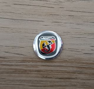 Vendo logo para llave Abarth