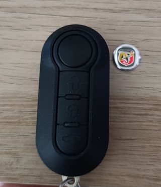 Vendo logo para llave Abarth