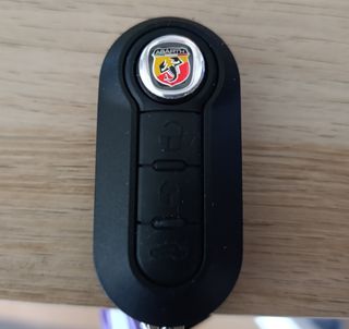 Vendo logo para llave Abarth