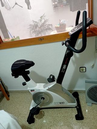 Bicicleta estática casi nueva