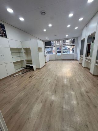 Local comercial en alquiler en Balàfia - Secà de Sant Pere - Llívia en Lleida