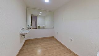 Local comercial en alquiler en Balàfia - Secà de Sant Pere - Llívia en Lleida