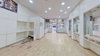 Local comercial en alquiler en Balàfia - Secà de Sant Pere - Llívia en Lleida