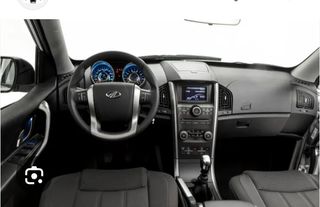Mahindra XUV 500 2017