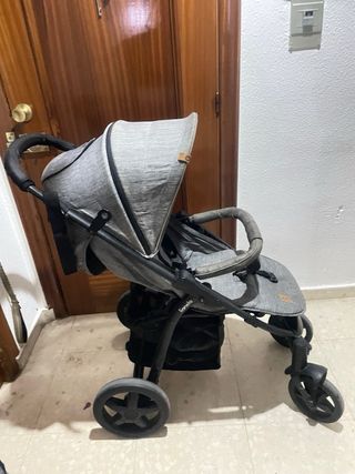 Silleta bebé Lionelo ligera