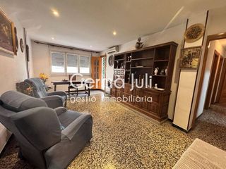 Piso en venta en Casagemes - Canyadó en Badalona