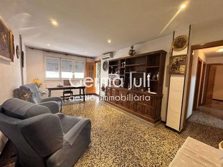 Piso en venta en Casagemes - Canyadó en Badalona