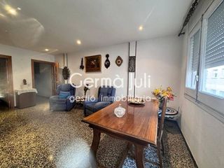 Piso en venta en Casagemes - Canyadó en Badalona