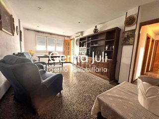 Piso en venta en Casagemes - Canyadó en Badalona