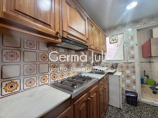 Piso en venta en Casagemes - Canyadó en Badalona