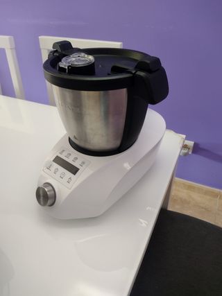 Chefbot Compact: Robot de cocina