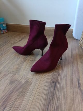 Botines mujer rojos | tacón fino
