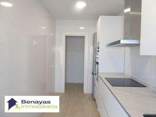 Casa adosada en alquiler en Rollo - Puente Ladrillo en Salamanca