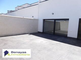 Casa adosada en alquiler en Rollo - Puente Ladrillo en Salamanca