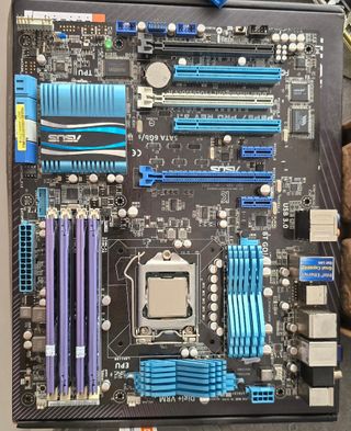 Placa base ASUS + RAM + Micro