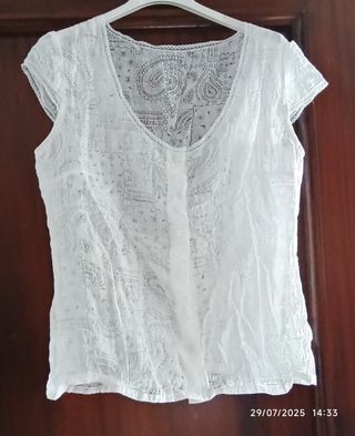 Blusa blanca encaje