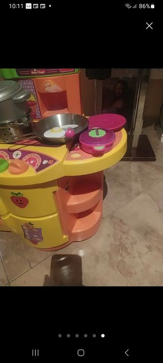Cocinita con todos los accesorios 