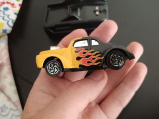 Hot Wheels X-V Racer Back Burner Motorizzata
