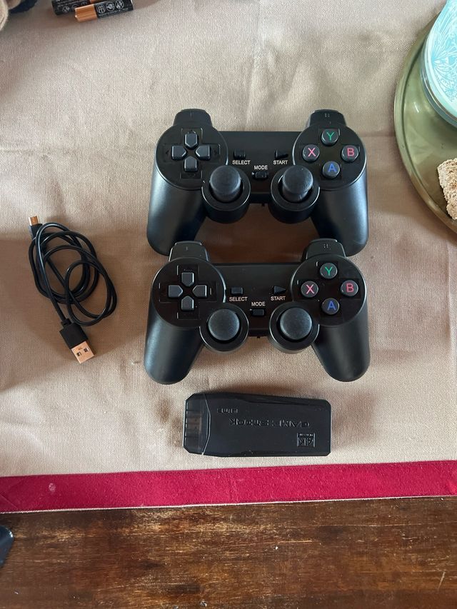 2 Controller Wireless Chiavetta Retro Gaming HDMI