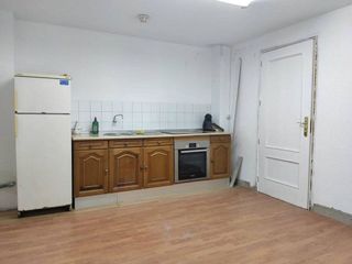 Nave industrial en venta en La Estación en Badajoz