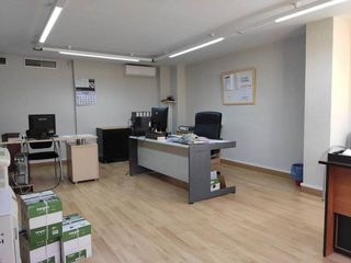 Nave industrial en venta en La Estación en Badajoz