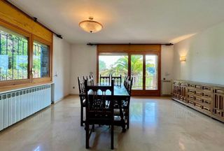 Chalet en venta en Castellnou de Bages