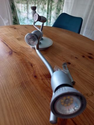 Lampara 4 focos orientables metal