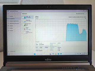 Portátil Fujitsu LifeBook E746