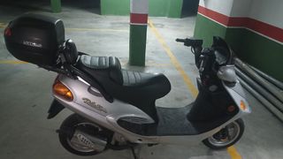 Kymco Dink 50cc - Scooter 693km