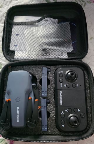 Drone con cámara - Acabado azul y negro