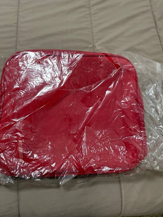 Set de viaje 3 piezas nuevo