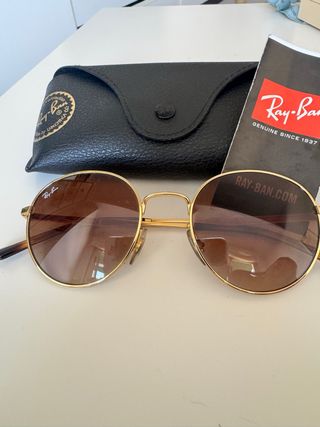 Ray-Ban redondas, doradas