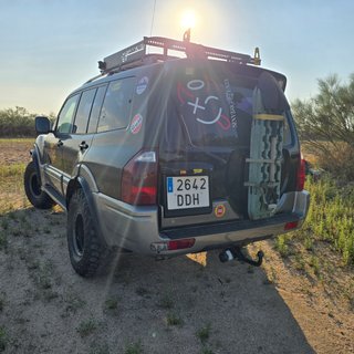 Mitsubishi Montero 2004