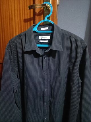 Camisa Calvin Klein negra rayas