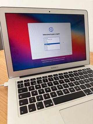 MacBook Air 13" A1466 Plata