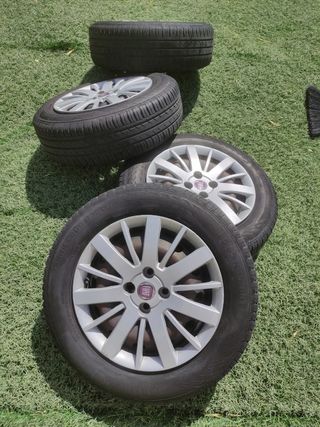 Llantas Fiat con neumáticos Continental 185/65/15