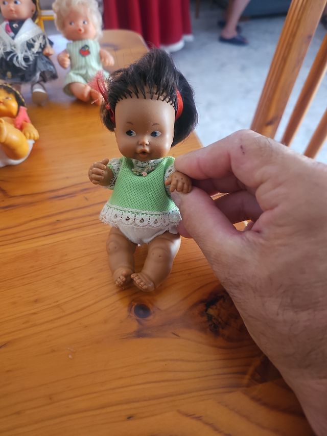 Muñecas Barriguitas (5) + Silla años 80, lote