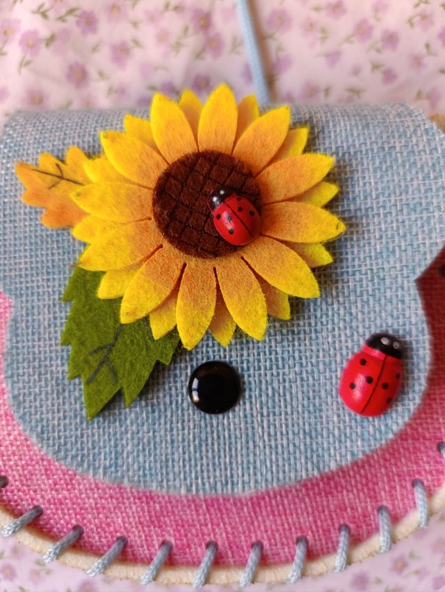 Bolsito niña artesanal