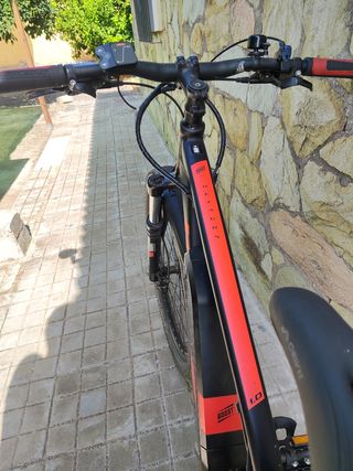 Bicicleta eléctrica montaña, cubierta anti pinchaz