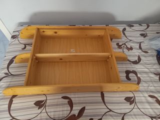 Armario organizador de madera con espejo