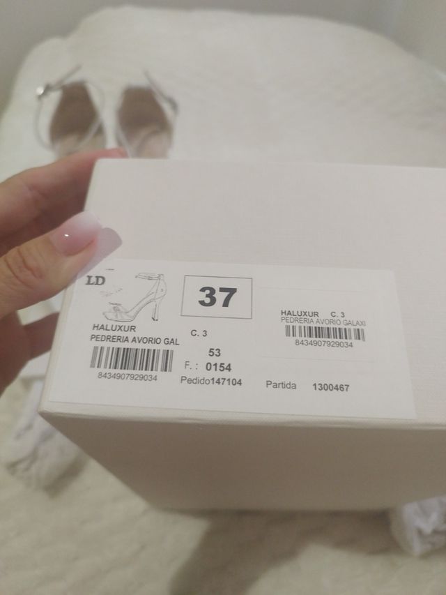 Sandalias Lodi blancas talla 37