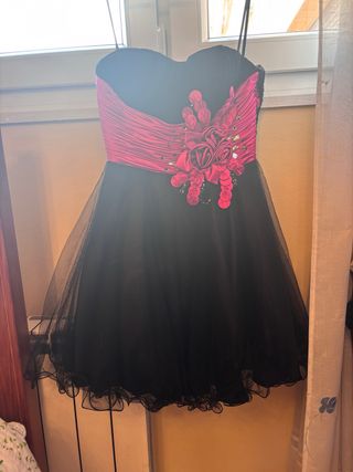 Vestido fiesta negro-rosa, tul