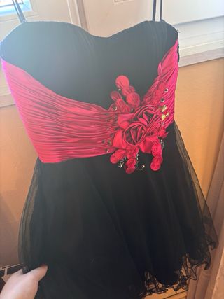 Vestido fiesta negro-rosa, tul