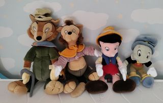 Peluches Disney.