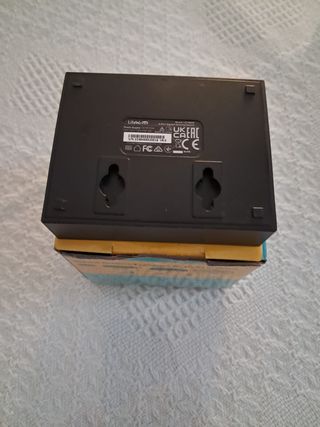 Switch TP-Link LS1005G