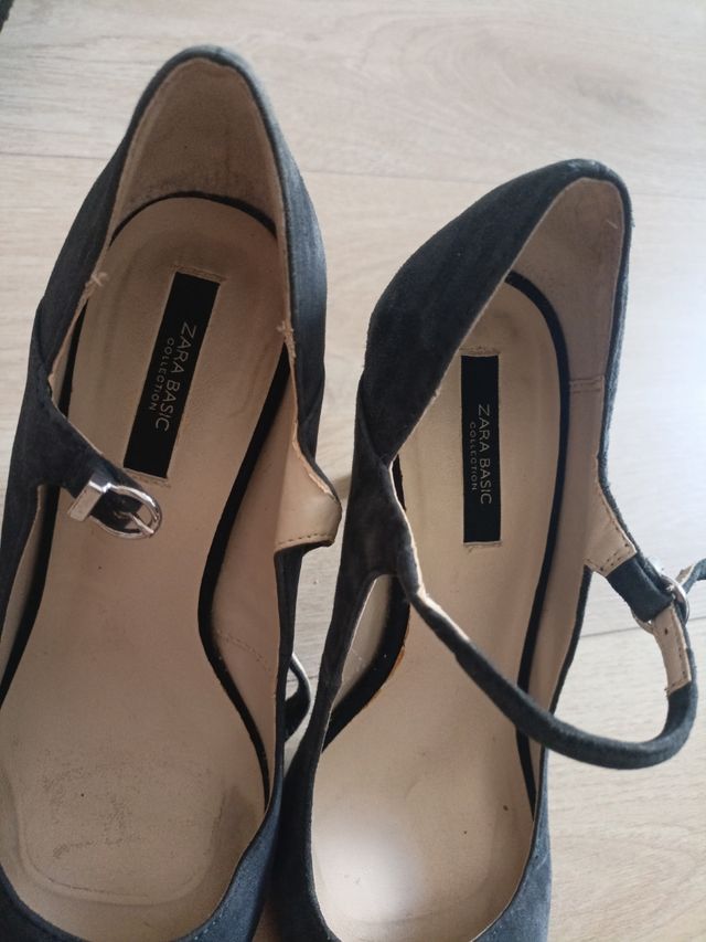Tacones Zara azul marino