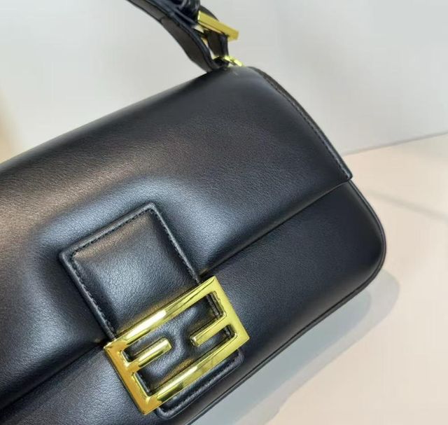 Bolso Fendi baguette negro